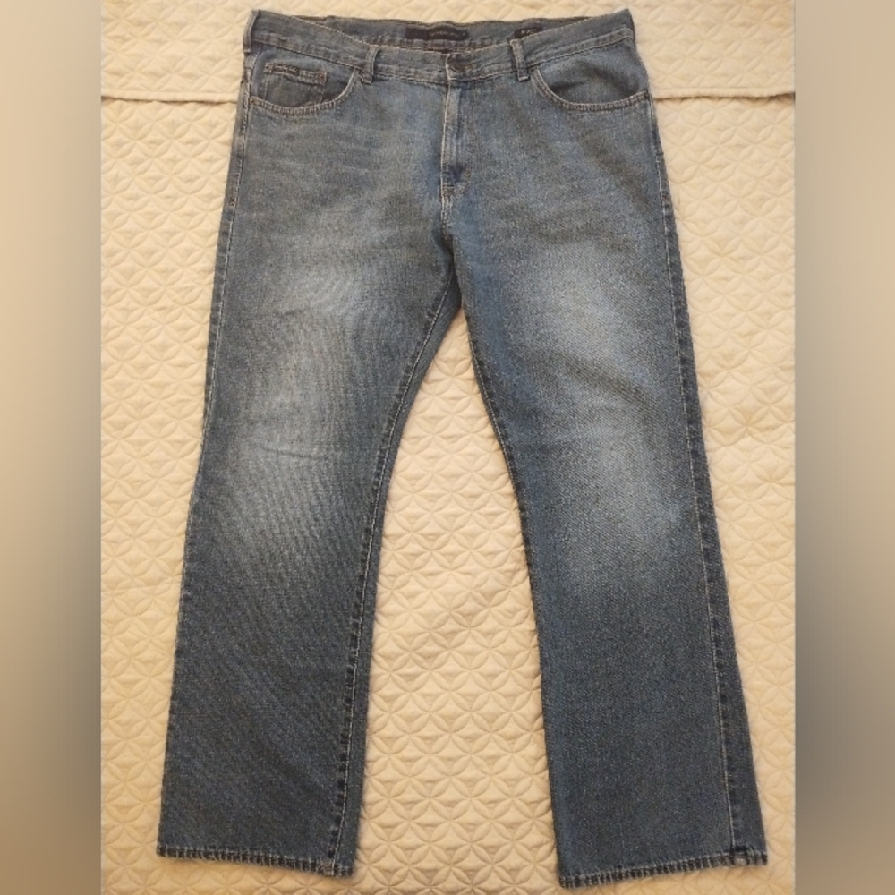 Calvin Klein Men's Boot Cut Jeans Med Wash Y2K, Size 38/32 EUC